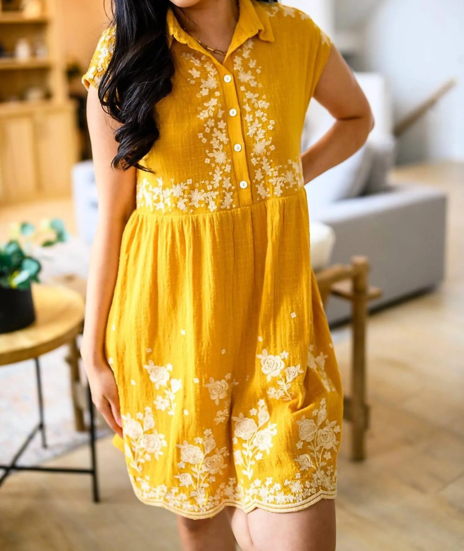 Andree By Unit - Embroidered Dress