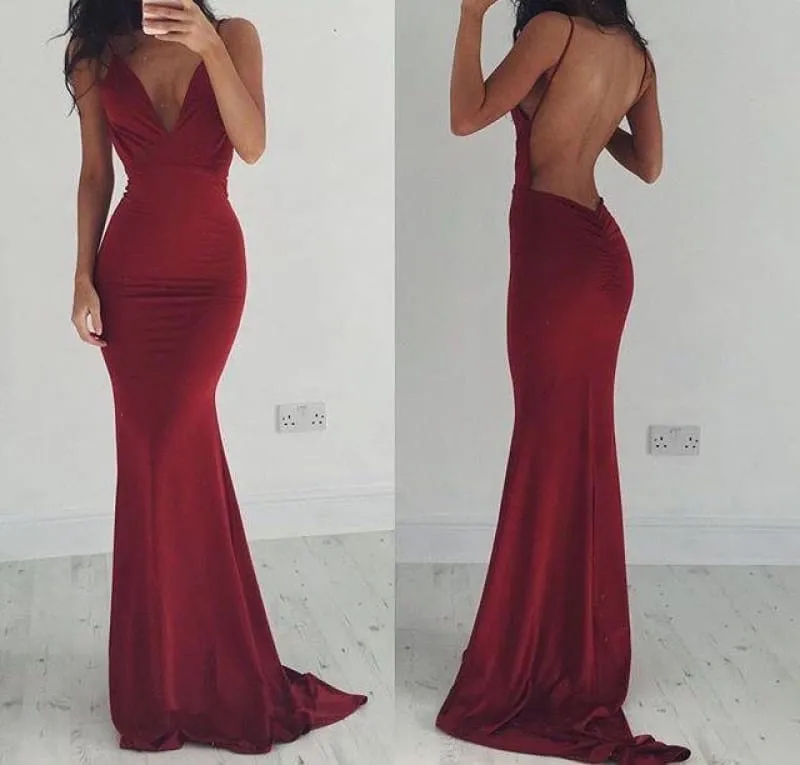 Bridelily Burgundy Spaghettis-Straps Backless Sheath Prom Dresses