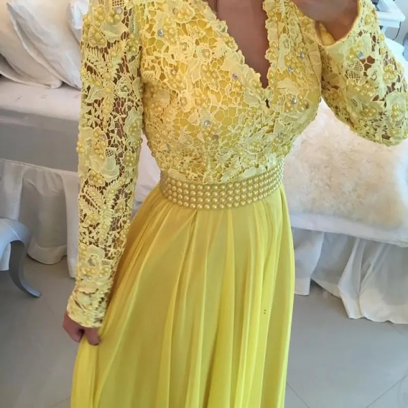 Bridelily Royal Blue  Lace V Neck Popular Evening Dress with Long Sleeve Pearl Belt Long Prom Dresses BMT017