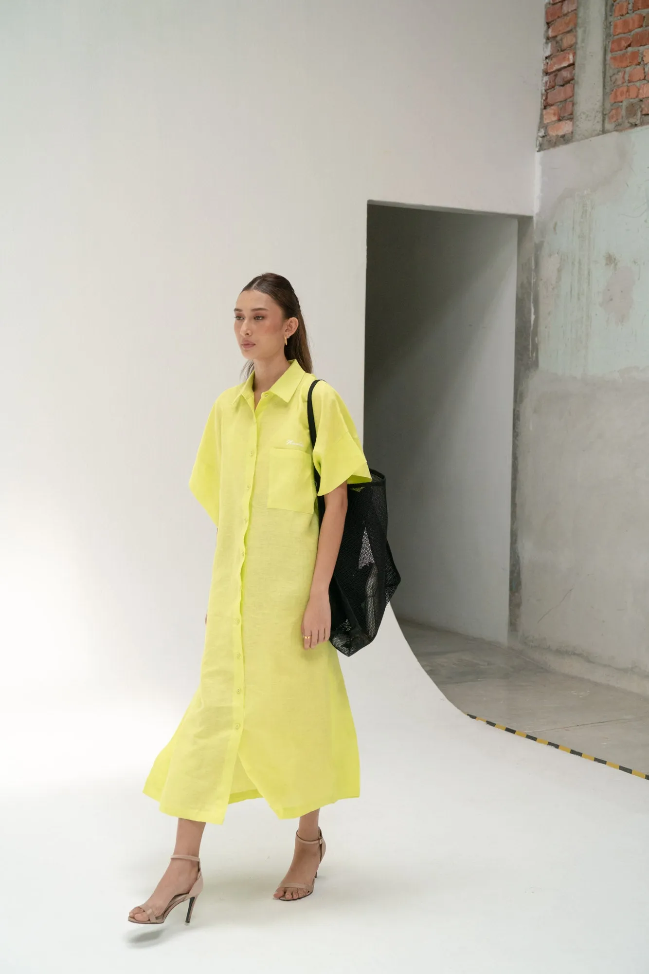 Hailey Linen Dress in Lime
