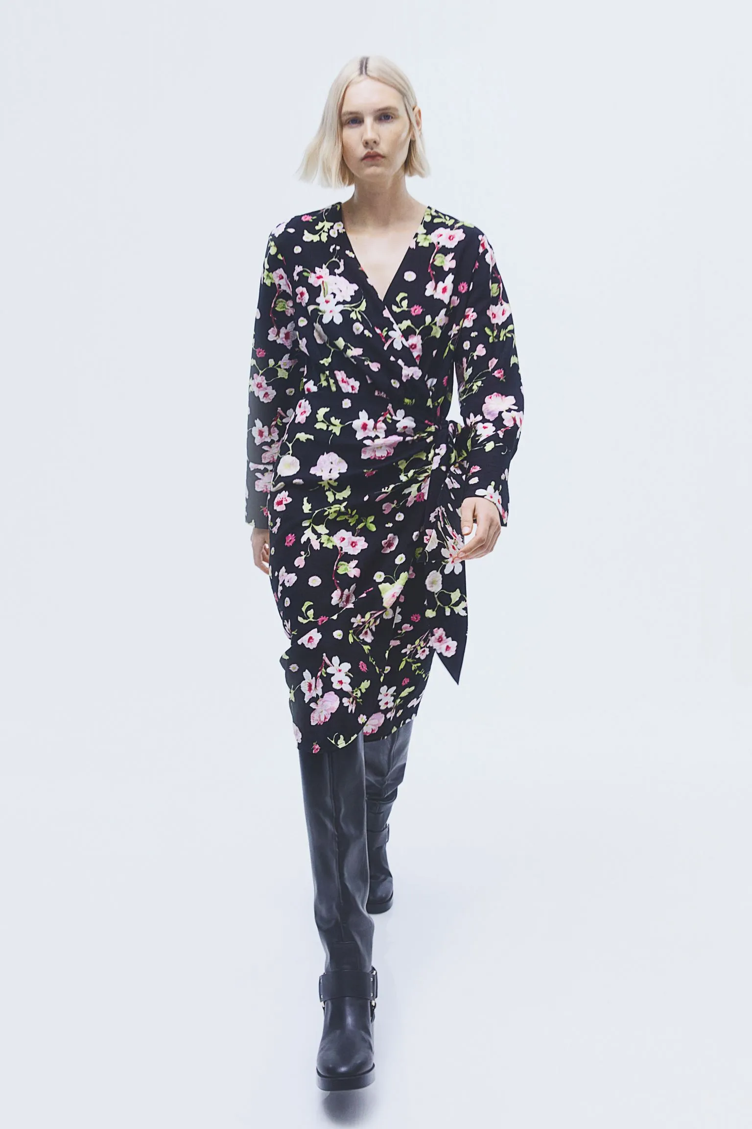 H&M Floral Tie-detail Wrap dress, black/multicolor