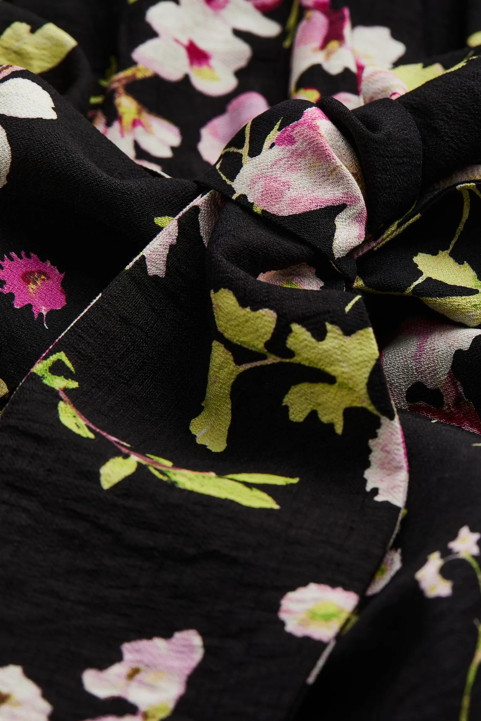 H&M Floral Tie-detail Wrap dress, black/multicolor