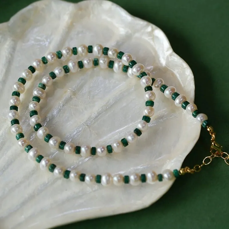 Handmade Green Natural Stone Beaded Pearl Necklace