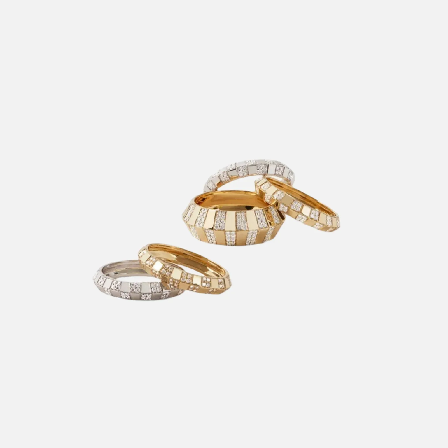 Pinstripe Strength Chubby Knife Edge Diamond Ring