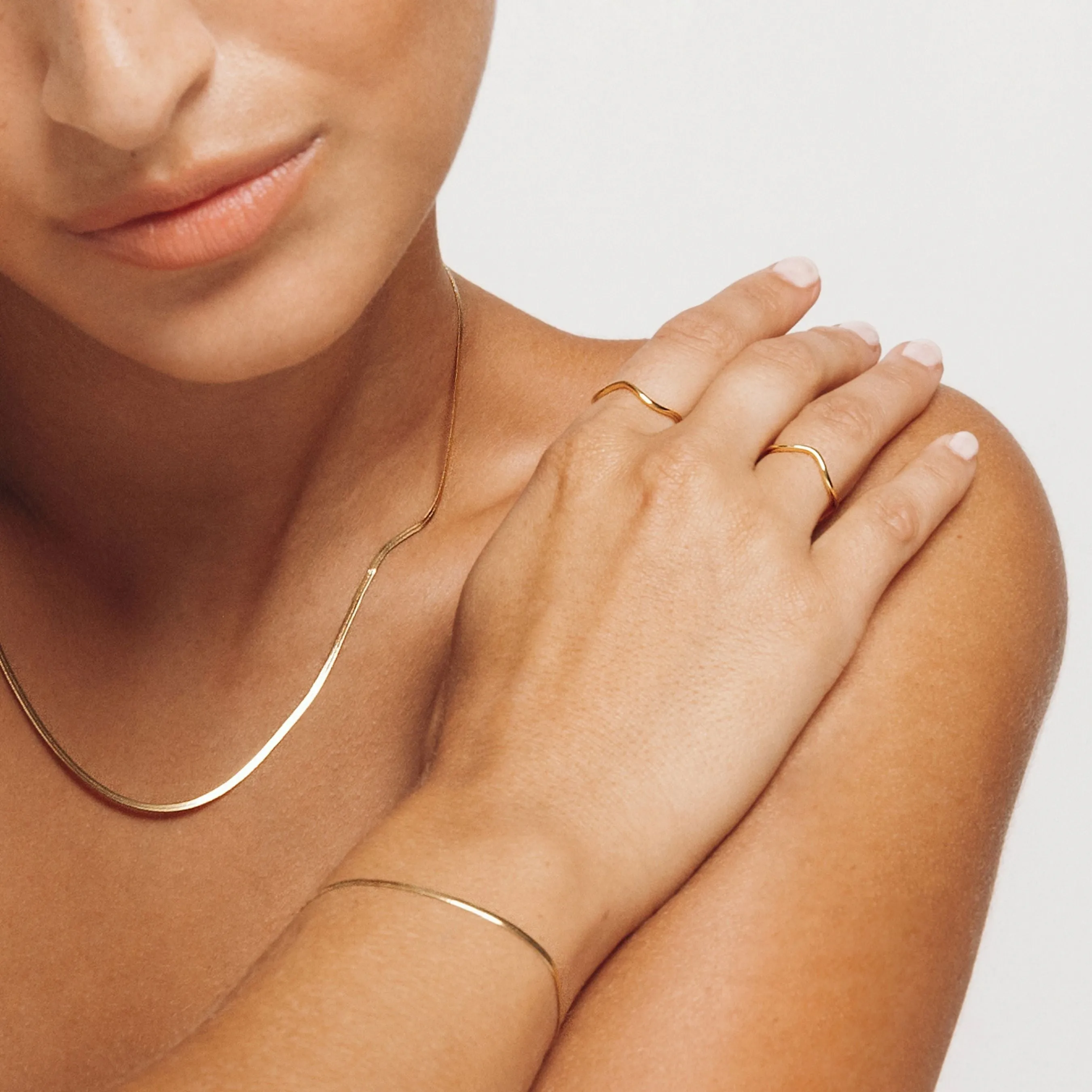 Vera Wave Ring - Gold